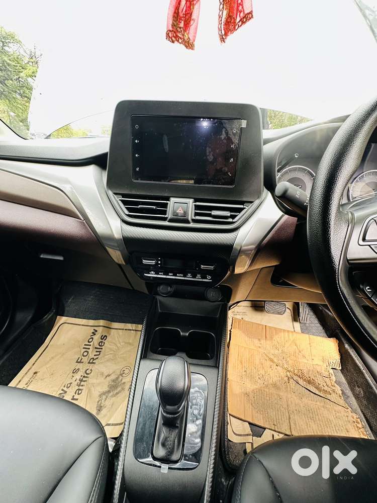 Maruti Suzuki Fronx Delta Plus 1.2l Ags, 2025, Petrol
