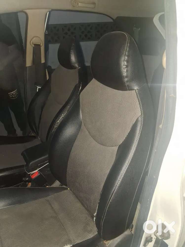 Hyundai Eon Magna 2012