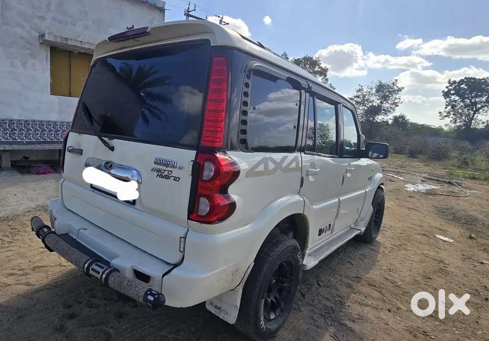 Mahindra Scorpio 2012