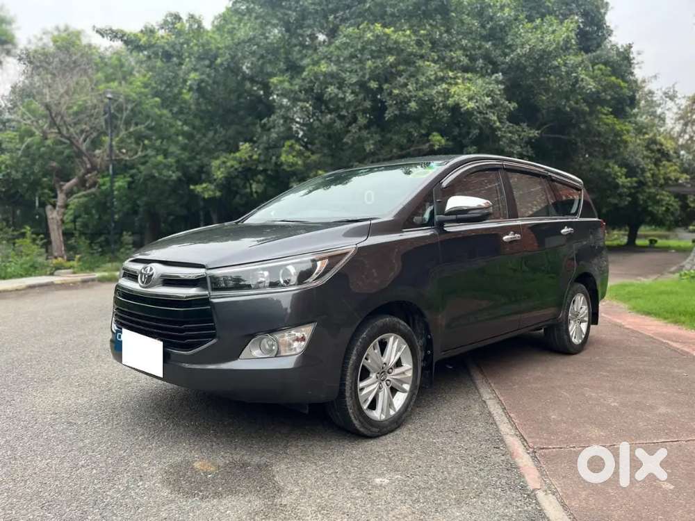 Toyota Innova Crysta 2018 Petrol 1st