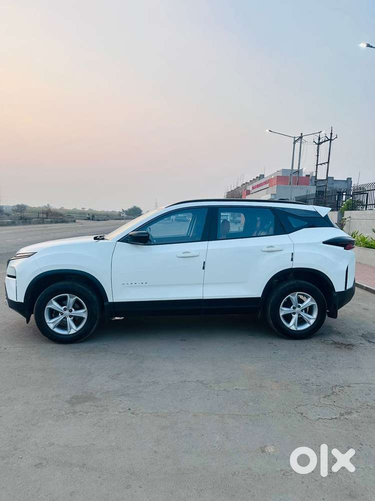 Tata Harrier Pure Plus, 2024, Diesel