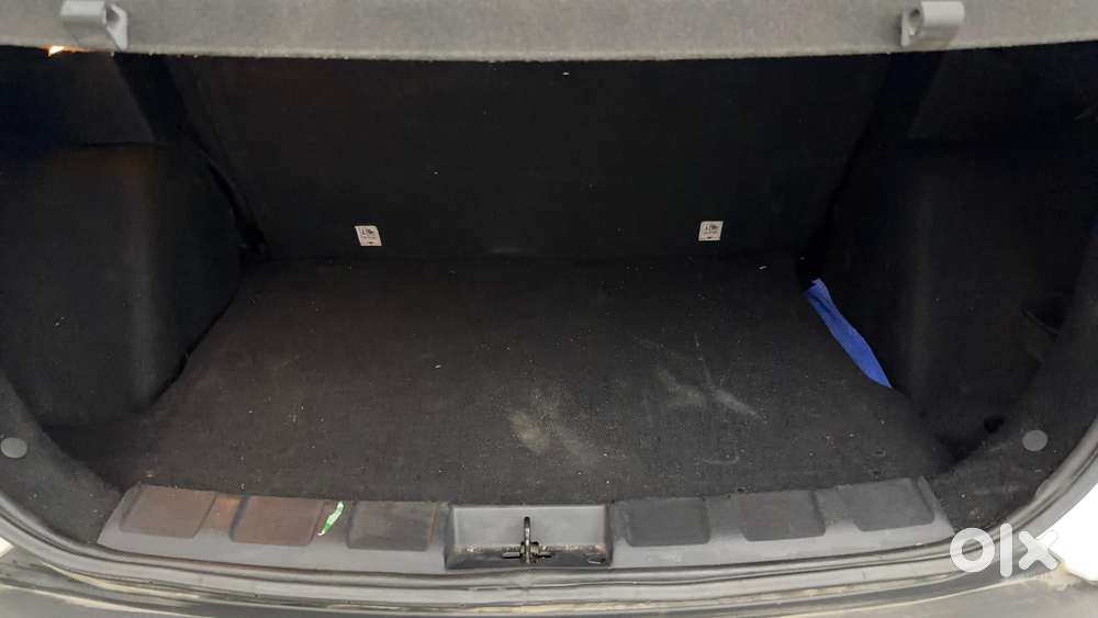 Tata Nexon 1.5 Revotorq Xma Plus (s) Amt, 2022, Petrol