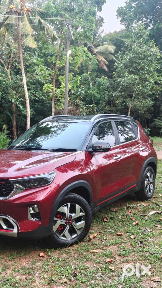 Kia Sonet 2023 Petrol Well Maintained With Extended Warranty