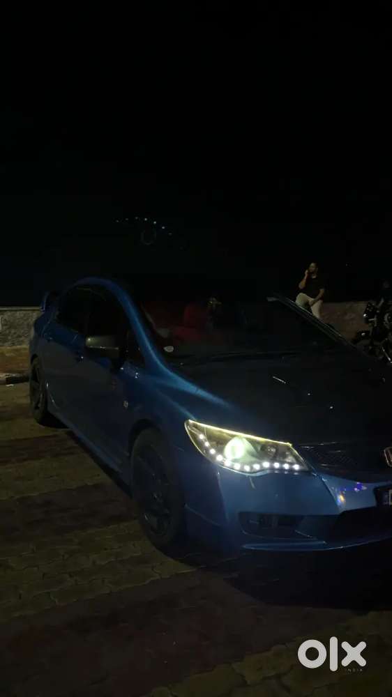 Honda Civic Completely Modified