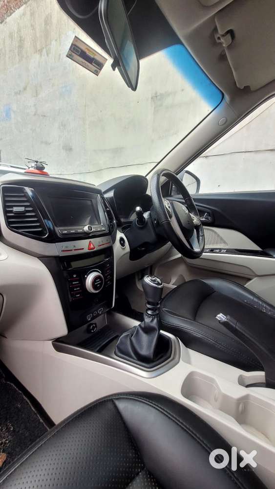 Mahindra Xuv300 W8 Option Diesel, 2023, Diesel