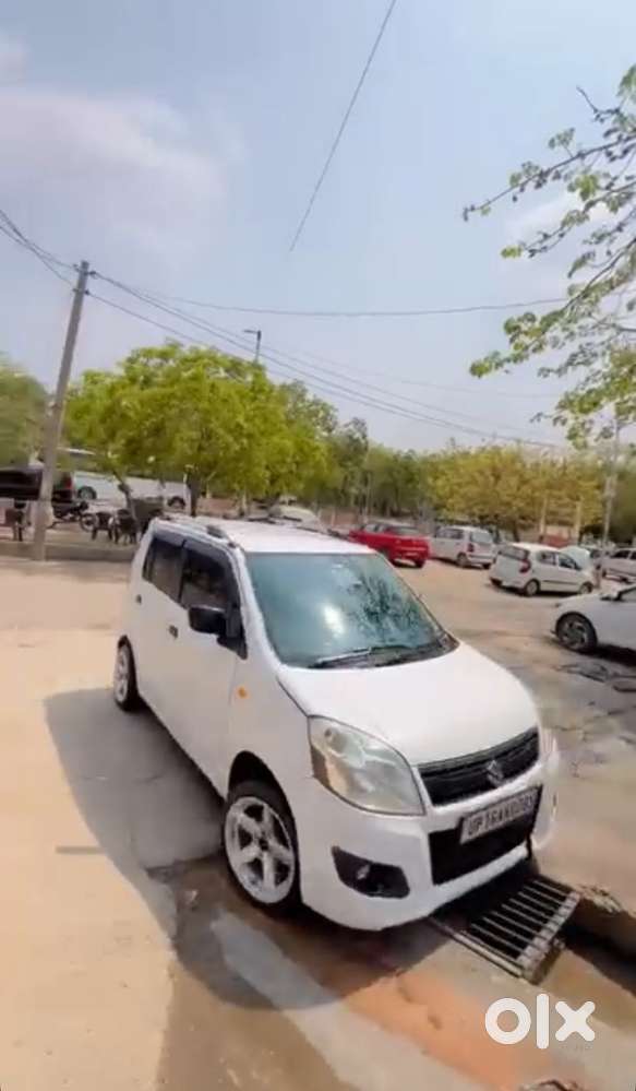 Maruti Suzuki Wagonr 2013 With Company Fitted Cng