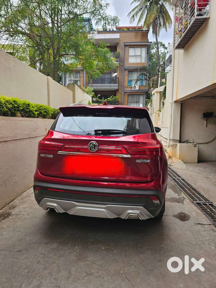 Mg Hector Sharp Petrol Hybrid | Glaze Red | 35,000 Km | Excellent Cond