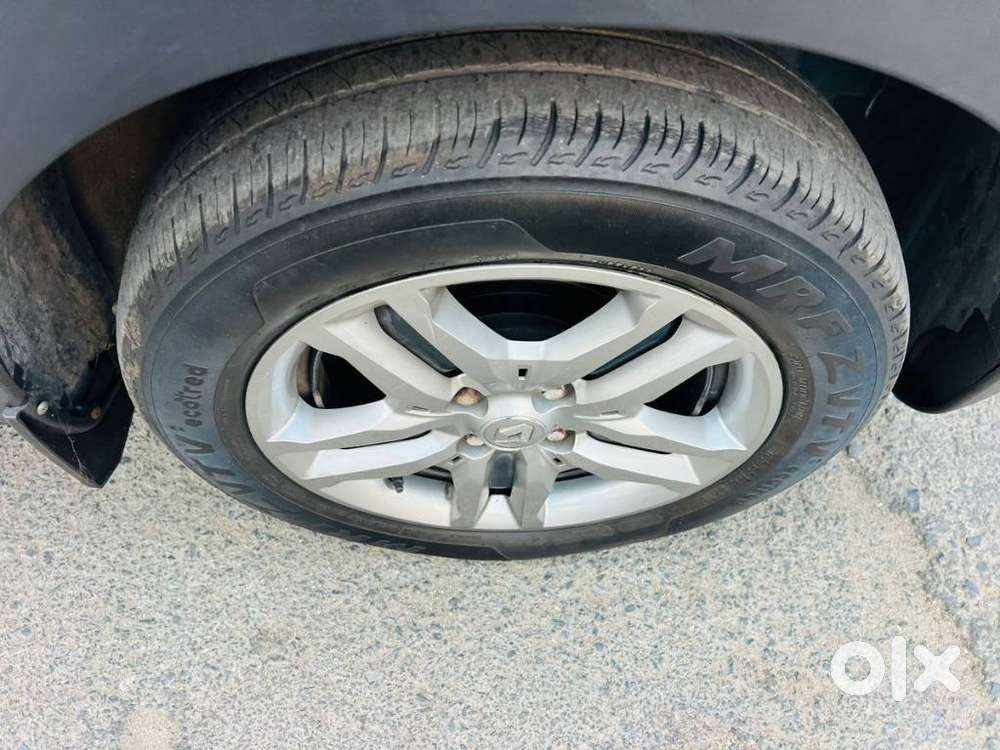 Renault Triber, 2022, Petrol