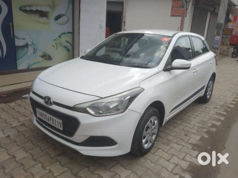 Hyundai Elite I20 2015 Diesel 88000 Km Driven