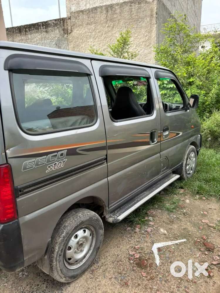 Maruti Suzuki Eeco 2022 With Comfort Features