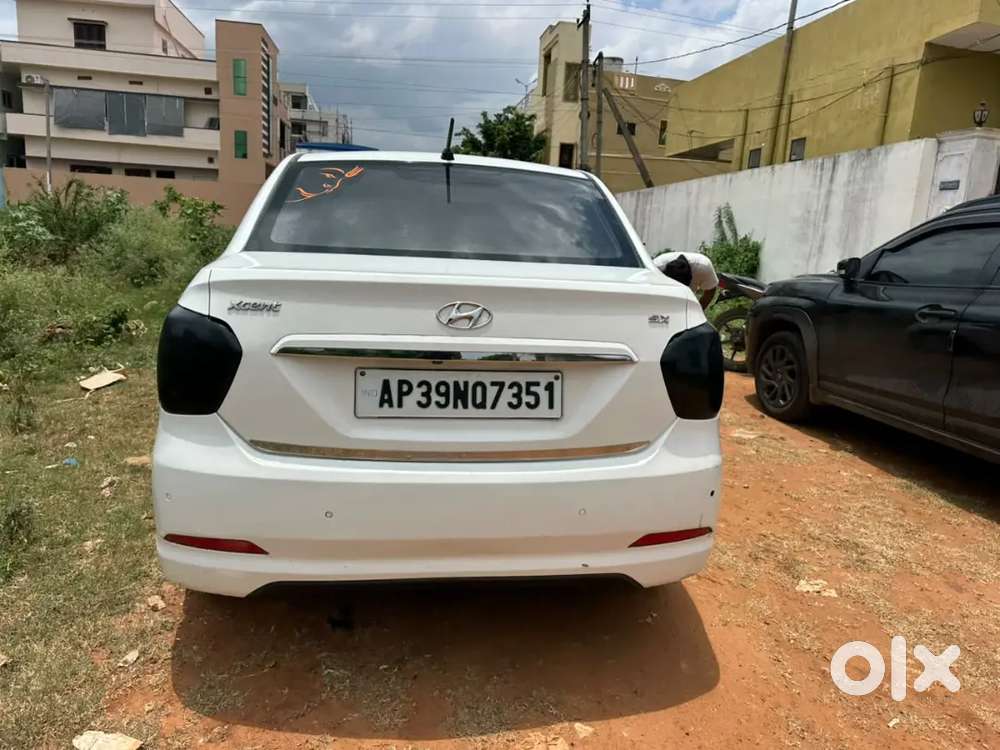 Hyundai Xcent 1.2 S 2015 Top End Model