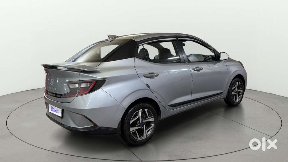 Hyundai Aura 1.2 Sx Cng, 2023, Cng & Hybrids