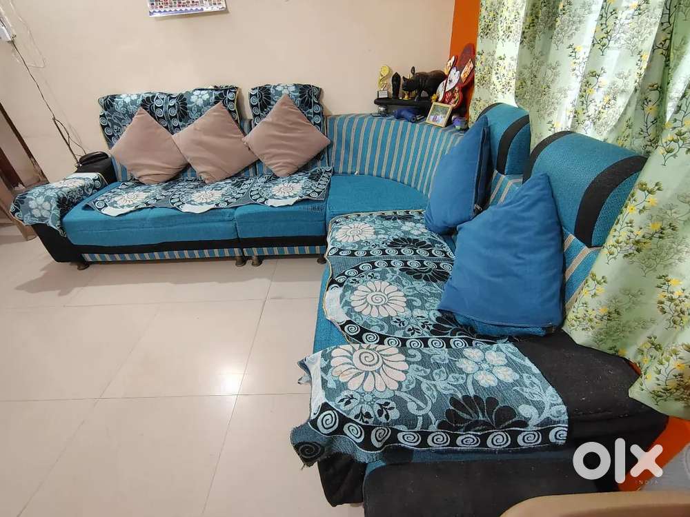 5 Seater Sofa Set for Sale- Good Condition