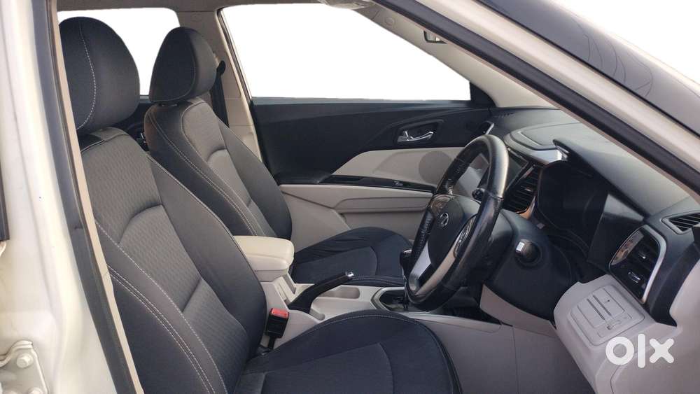 Mahindra Xuv300 W8 Amt Diesel, 2020, Diesel
