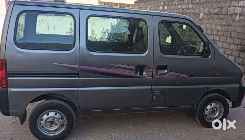 Maruti Suzuki Eeco 5 Str With A/c+htr, 2016, Petrol