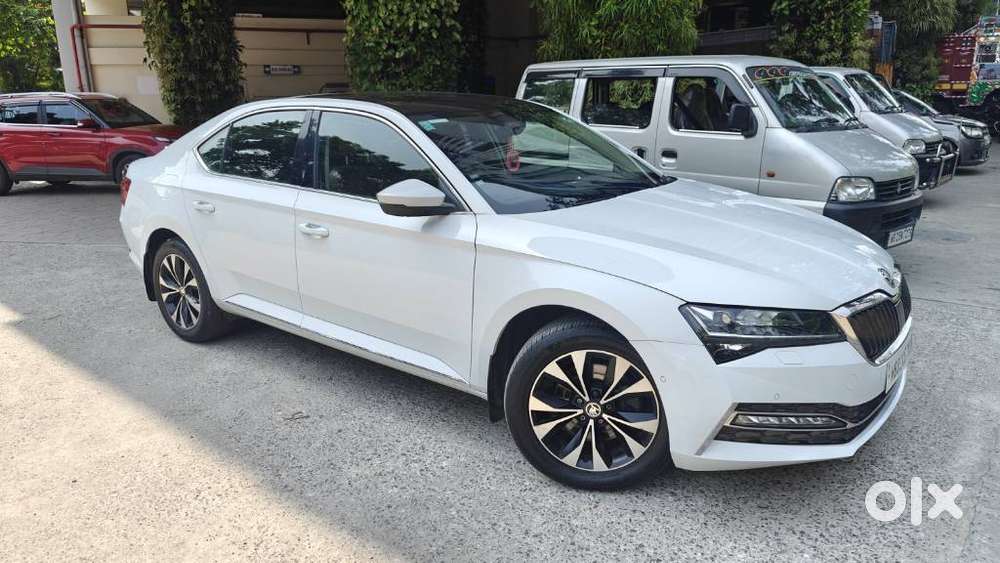 Skoda Superb 2.0 L&k Tsi At, 2022, Petrol