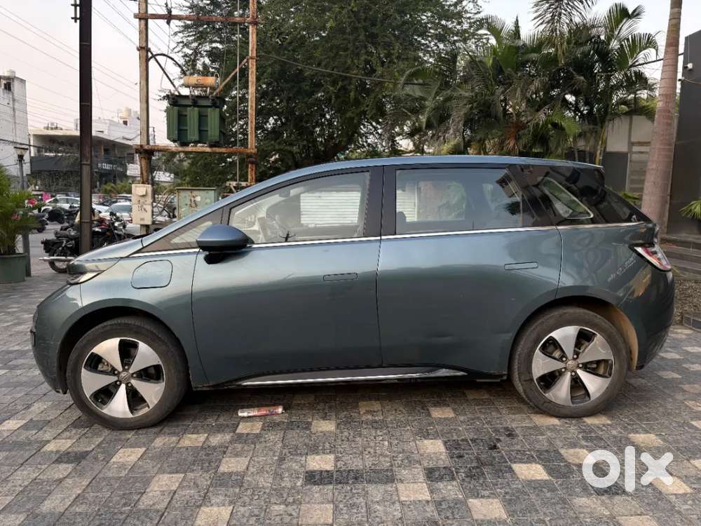 Mg Windsor Ev Essence, 2025, Electric