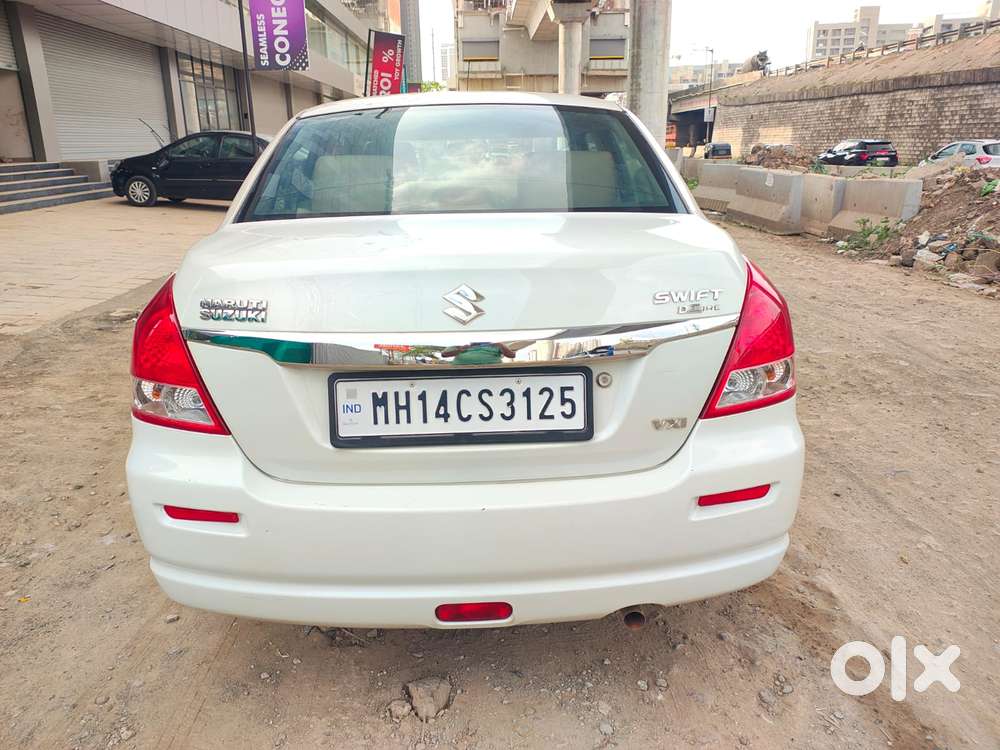 Maruti Suzuki Swift Dzire 1.2 Vxi Bsiv, 2011, Petrol