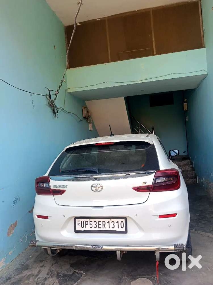 Toyota Glanza Hybrid 2024