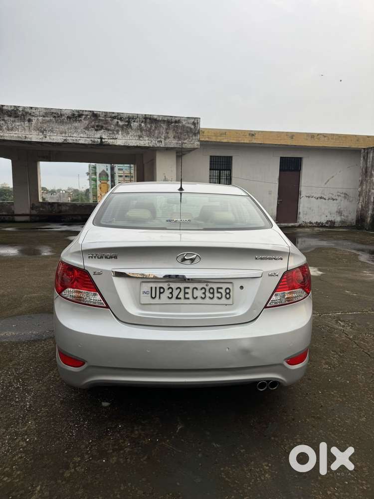 Hyundai Verna Fluidic 1.6 Vtvt Sx, 2013, Petrol