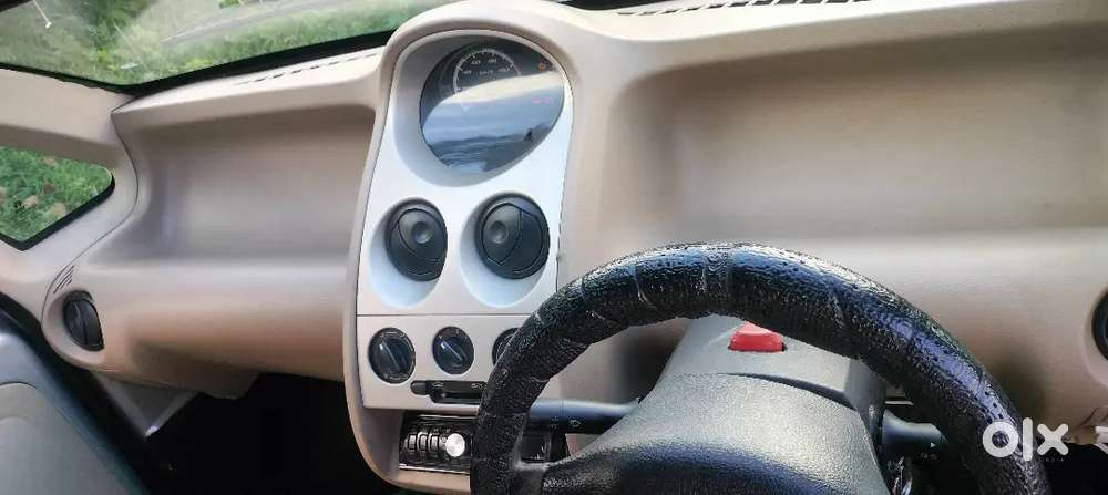 Tata Nano Twist 2014