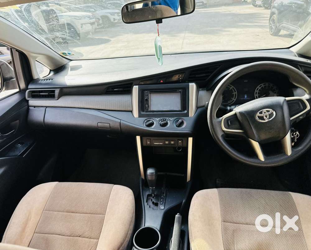 Toyota Innova Crysta 2.8 Gx At, 2017, Diesel