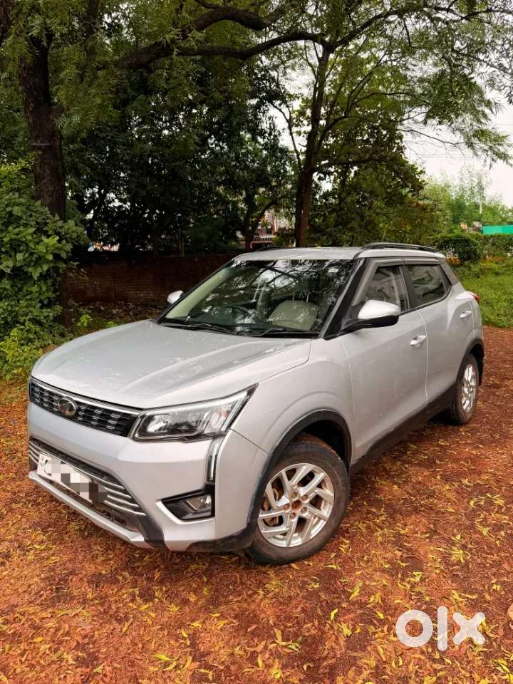 Mahindra Xuv300 W8, 2022, Petrol