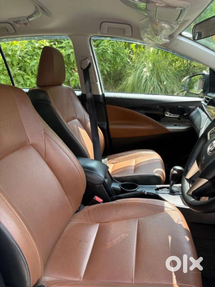 Toyota Innova Crysta 2.4 Z 7 Str, 2022, Diesel