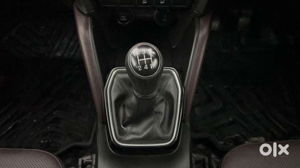 Maruti Suzuki Grand Vitara Alpha Smart Hybrid, 2023, Petrol