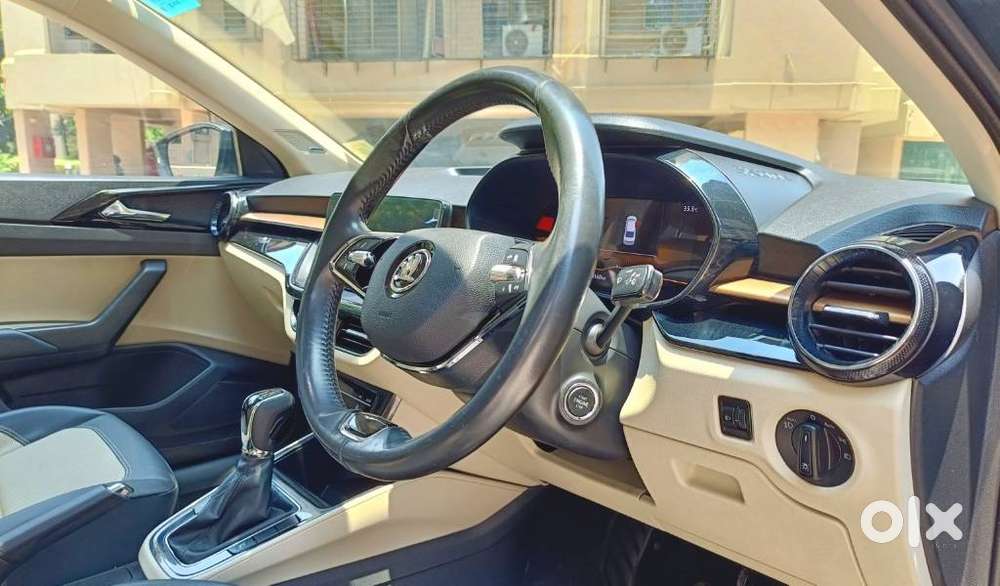 Skoda Slavia 1.5 Tsi Style At, 2022, Petrol