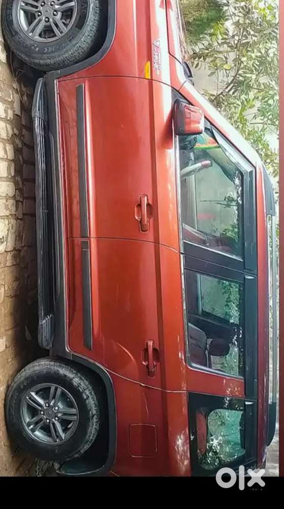 Mahindra Tuv 300 2019 Diesel 39500 Km Driven