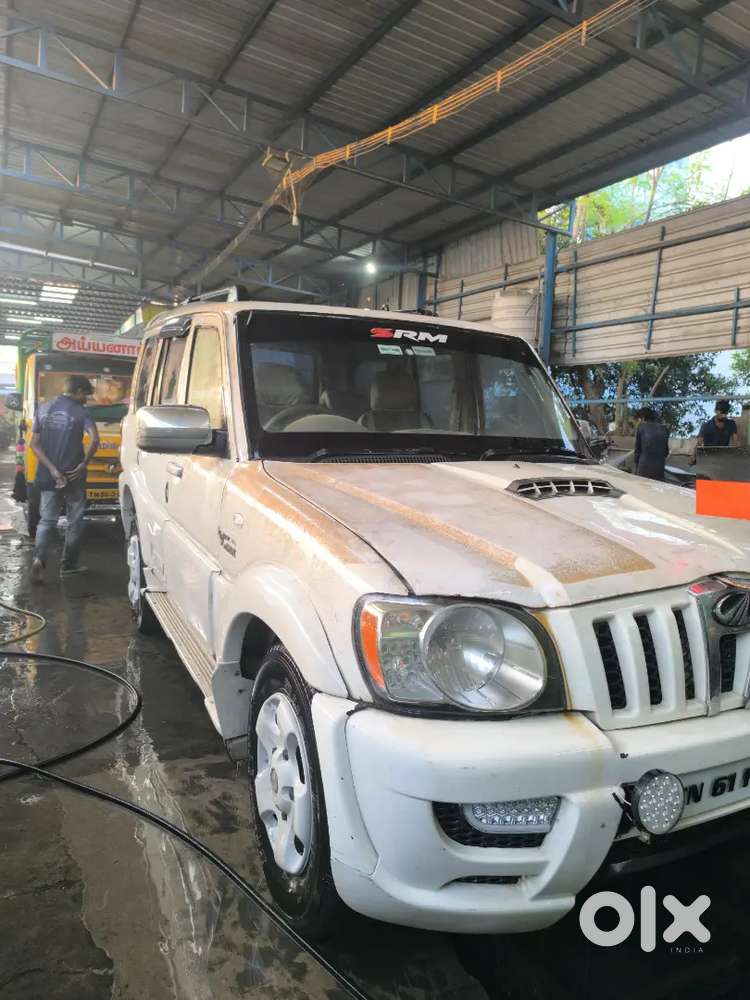 Mahindra Scorpio 2014 Diesel Well Maintained
