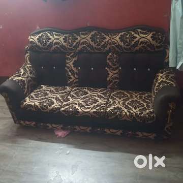 Selling my sofa new arrivals