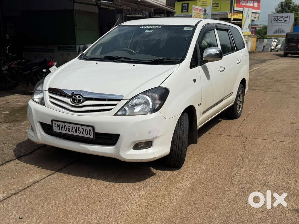 Toyota Innova 2.5 G (diesel) 8 Seater, 2009, Diesel