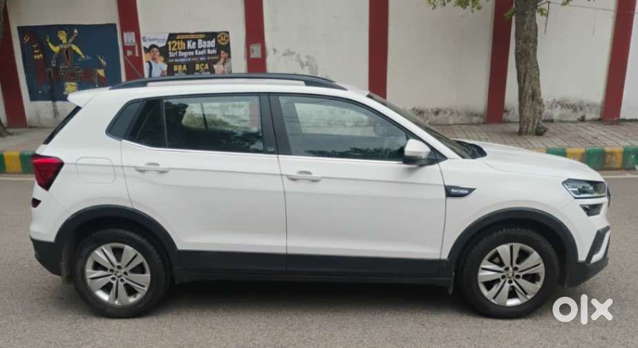 Skoda Kushaq 1.0 Tsi Active, 2023, Petrol