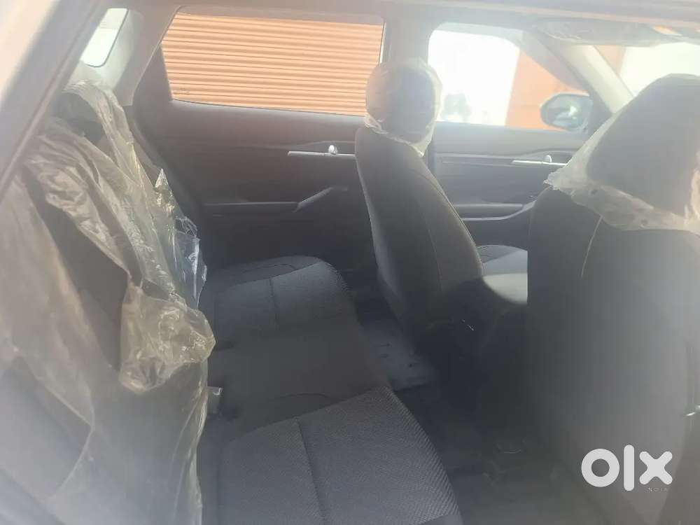 Kia Seltos Petrol Manual 2022