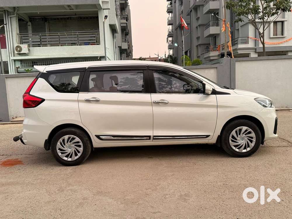 Maruti Suzuki Ertiga 1.5 Vxi, 2024, Petrol