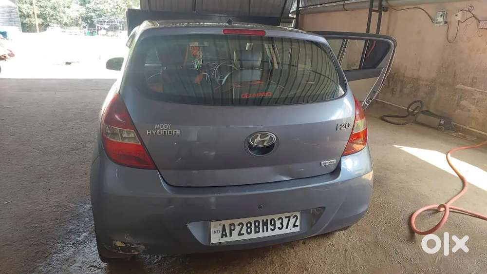 Hyundai I20 2010 Petrol 97000 Km Driven