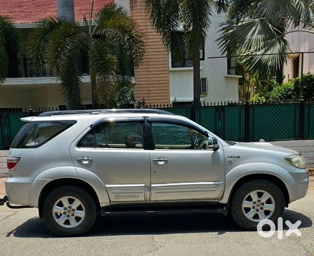 Toyota Fortuner 3.0 4x4 Manual, 2011, Diesel