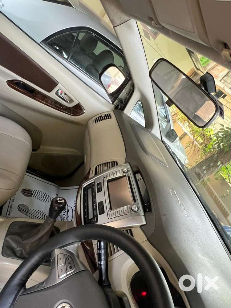 Toyota Innova 2014 Intercooler Diesel Well Maintained