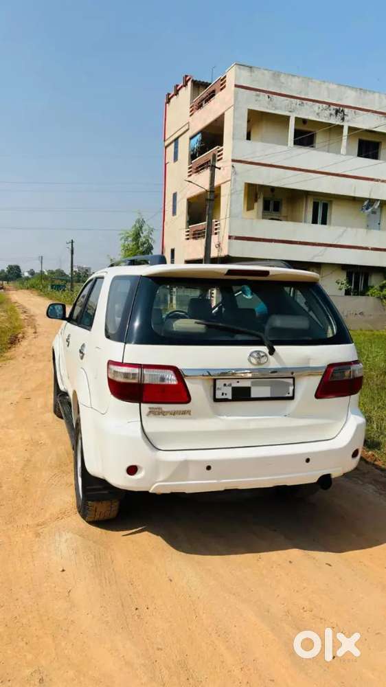 Toyota Fortuner 2010 4x4 Diesel