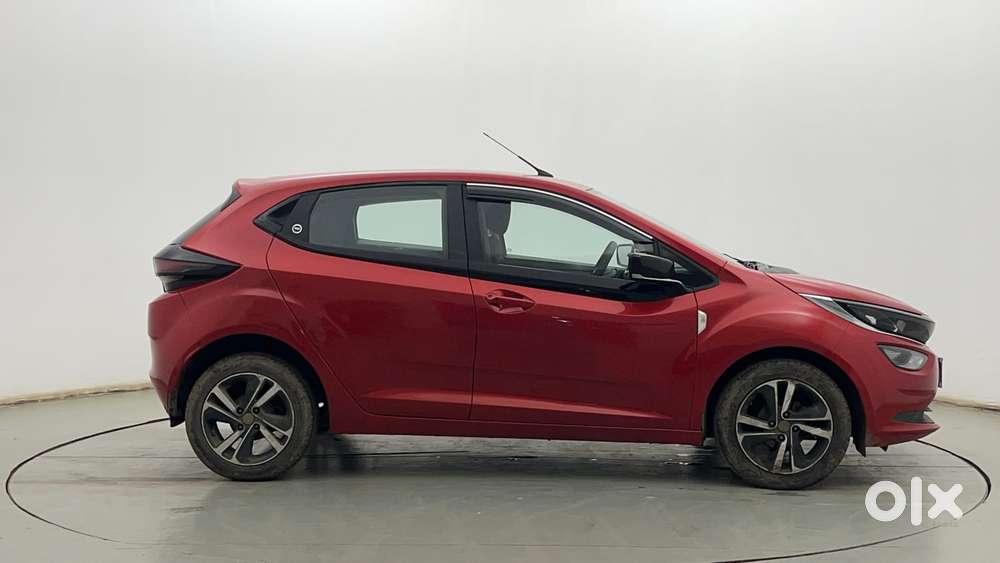 Tata Altroz Xz, 2023, Petrol