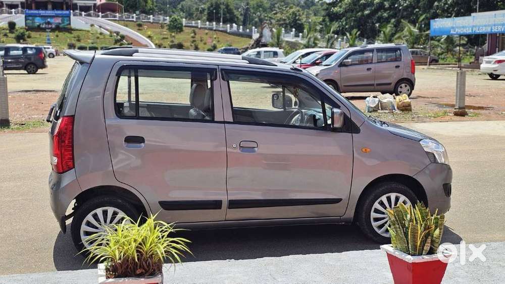 Maruti Suzuki Wagon R Vxi Bs Iv, 2017, Petrol