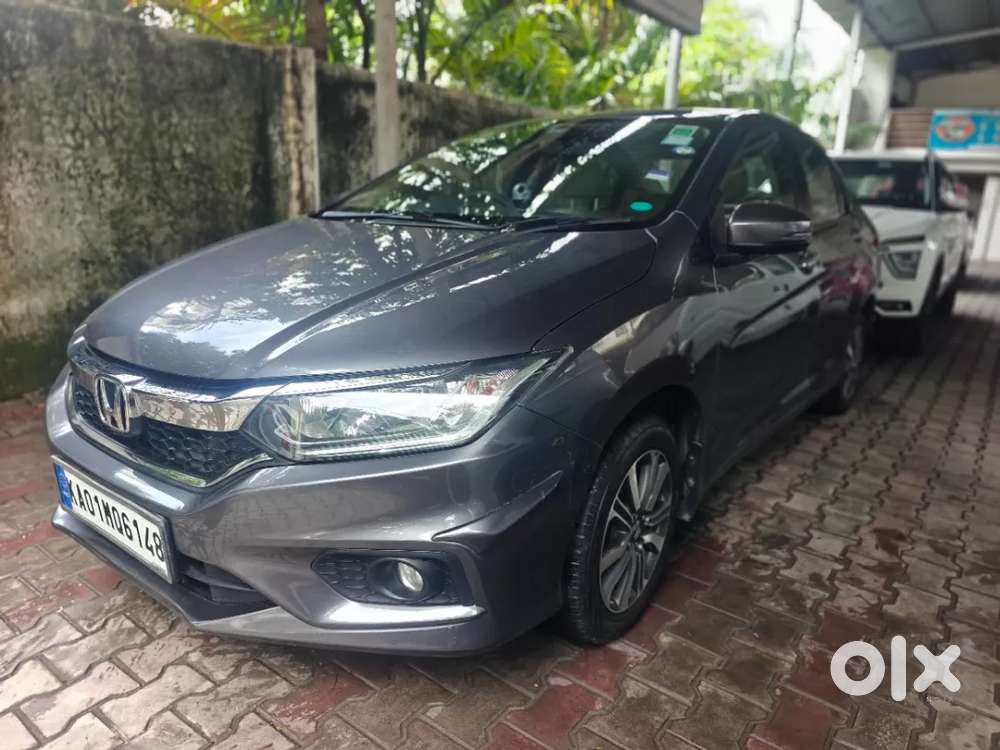Honda City 1.5 V 5th Gen I-vtec Mt, 2017, Petrol