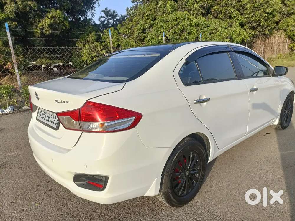 Maruti Suzuki Ciaz 2015 Zdi(o) 
Top Model