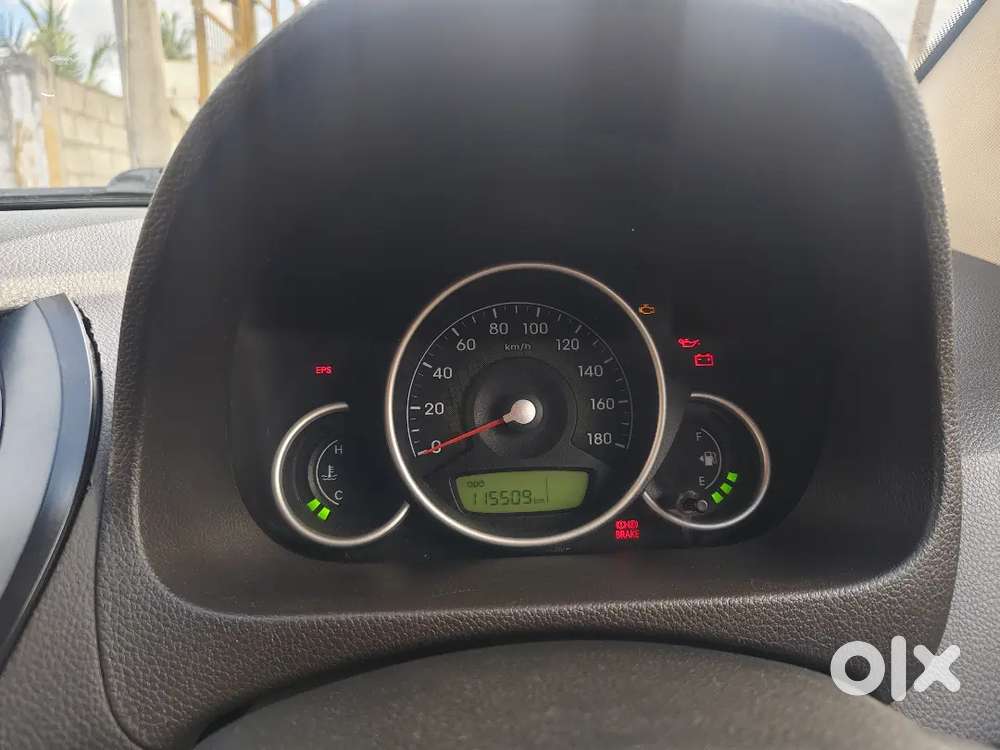 Hyundai Eon Magna+ Petrol 2015