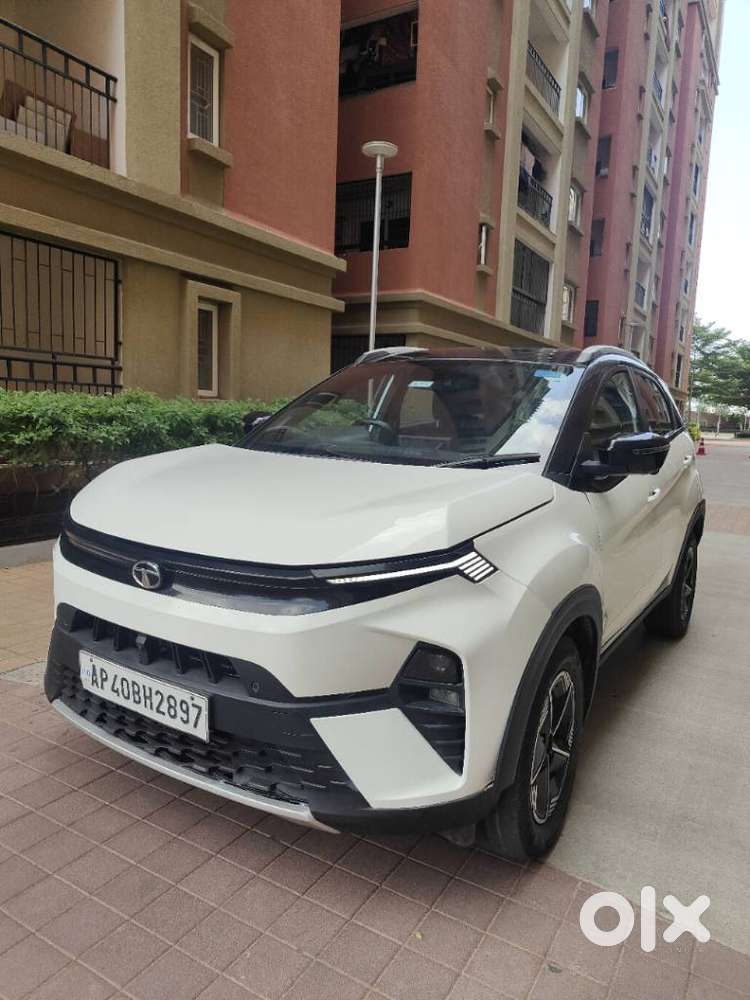 Tata Nexon Fearless Plus S 1.2 Revotron Petrol 6mt Dt, 2023, Petrol