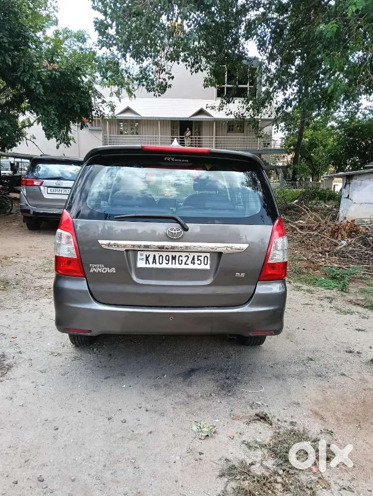 Toyota Innova Diesel 7 Str 2013