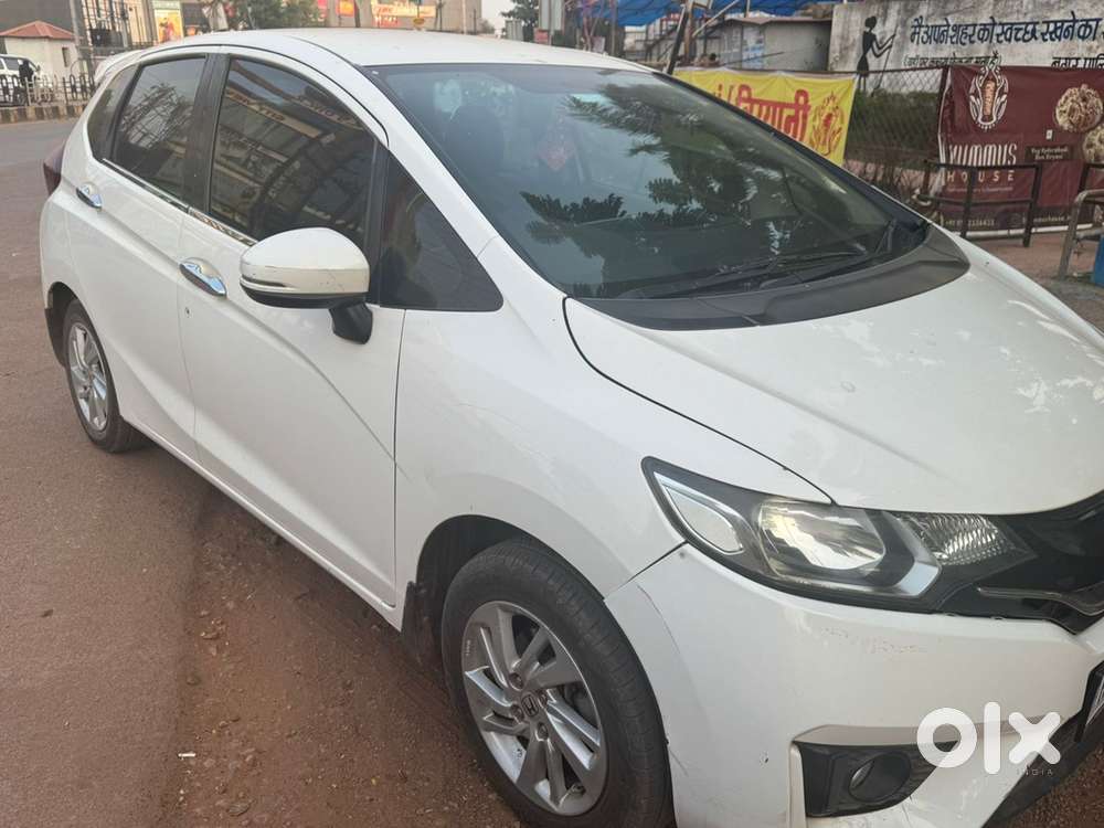 Honda Jazz 2015 Vx Petrol - Mint Condition