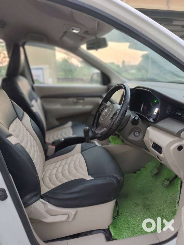 Maruti Suzuki Ertiga 1.5 Vxi, 2021, Petrol